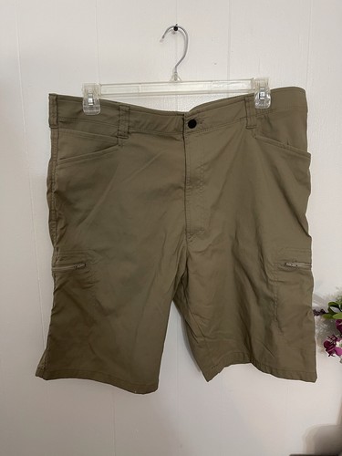 Wrangler 40 Beige Shorts Cargo Nylon 