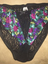 Sensational Vintage Lace Stretch Satin Int'l Intimates Flutter Bikini S 28" 30"