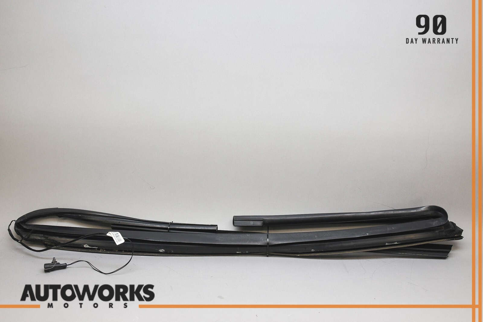 03-13 Maserati Quattroporte M139 Front Left Driver Window Weather Strip Seal OEM