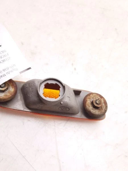 Driver Corner/Park Light Side Marker Fits 98-05 LEXUS GS300 203897 - Image 4 of 4