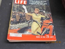LIFE MAGAZINE 1959 MARCH 30 DEBBIE IN SPAIN FANCY FREE BUSY AS A BEE