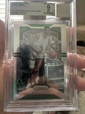 Bill Russell WORN SHOOTING SHIRT 2019-20 Panini Prizm #21 Boston Celtics BGS 9