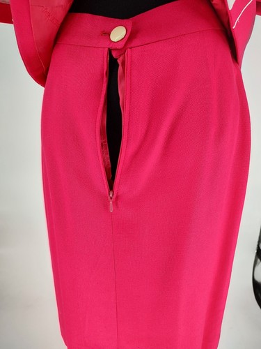 Louis Feraud Vtg. Woman Pink Stripe Summer Suit Size 10 Lined Pencil Skirt Slit - Picture 10 of 16