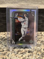 2025 Topps Series 2 Hyeseong Kim Fanatics Fest NYC Exclusive Big Apple
