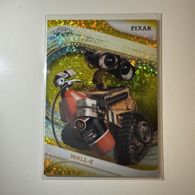 2025 Topps Chrome Disney Pixar WALL·E Gold Diamond Refractor #68