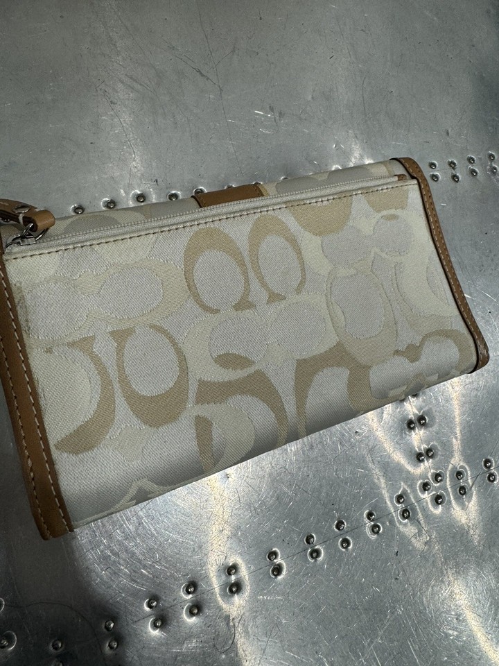 Coach Carly Cream Tan Canvas Leather Trim Zipper Hobo Shoulder Bag W