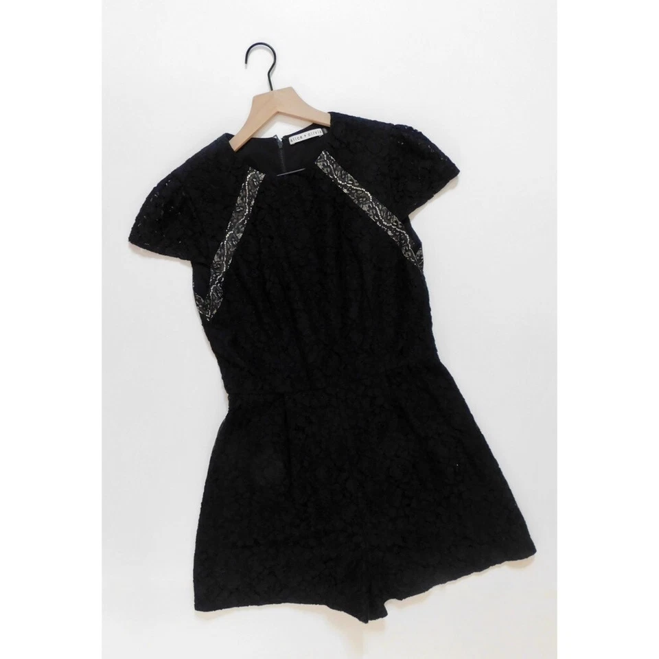 ALICE + OLIVIA Rozzi Negro Floral Encaje Mameluco Mono Pantalones Cortos Capricho Talla 8 Foto 2 de 4
