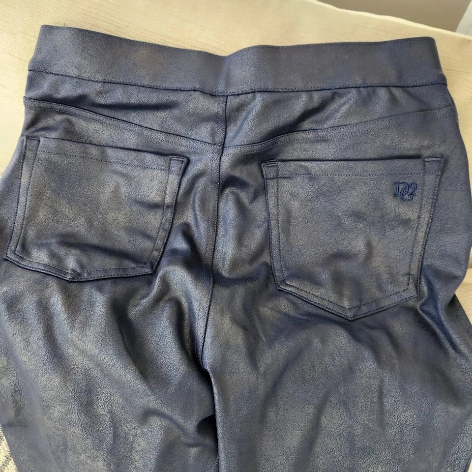 DG2 by Diane Gilman Slim & Sleek Coated Knit Leggings Navy PS - Image 4 of 4