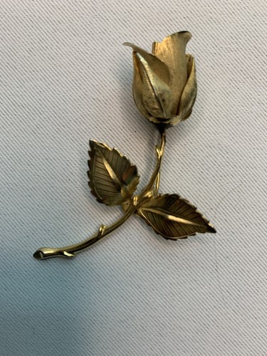 vintage Single rose gold tone signed Giovanni brooch/pin - 第 6/7 張圖片