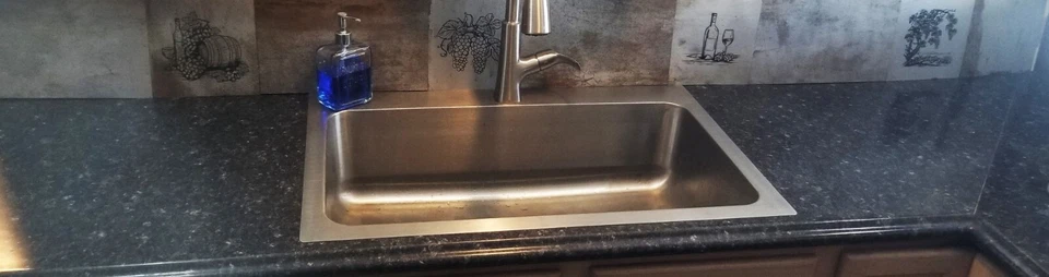 8 LFT. Azulejos de pared decorativos rústicos de metal recuperado con salpicadero Foto 4 de 4