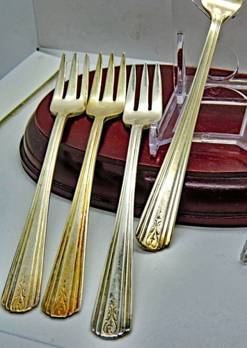 Silver Plate Vintage Flatware (AVON Vintage) - Picture 6 of 6