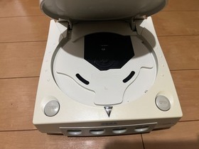 SEGA DreamCast Console (HKT-3000) & Controller with 2 Game Japanese 0326