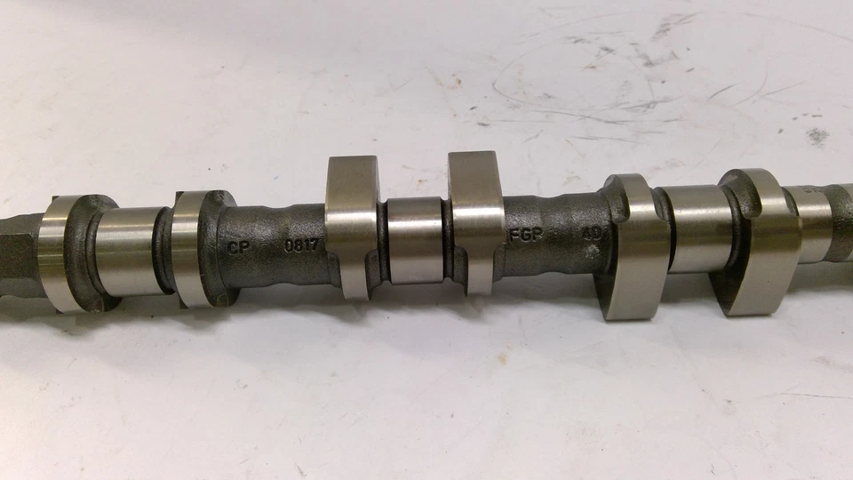 适合 2008 年 SATURN ASTRA CAMSHAFT 55354240 - 全新原始设备制造商 55354240 — 第 2/4 张图片