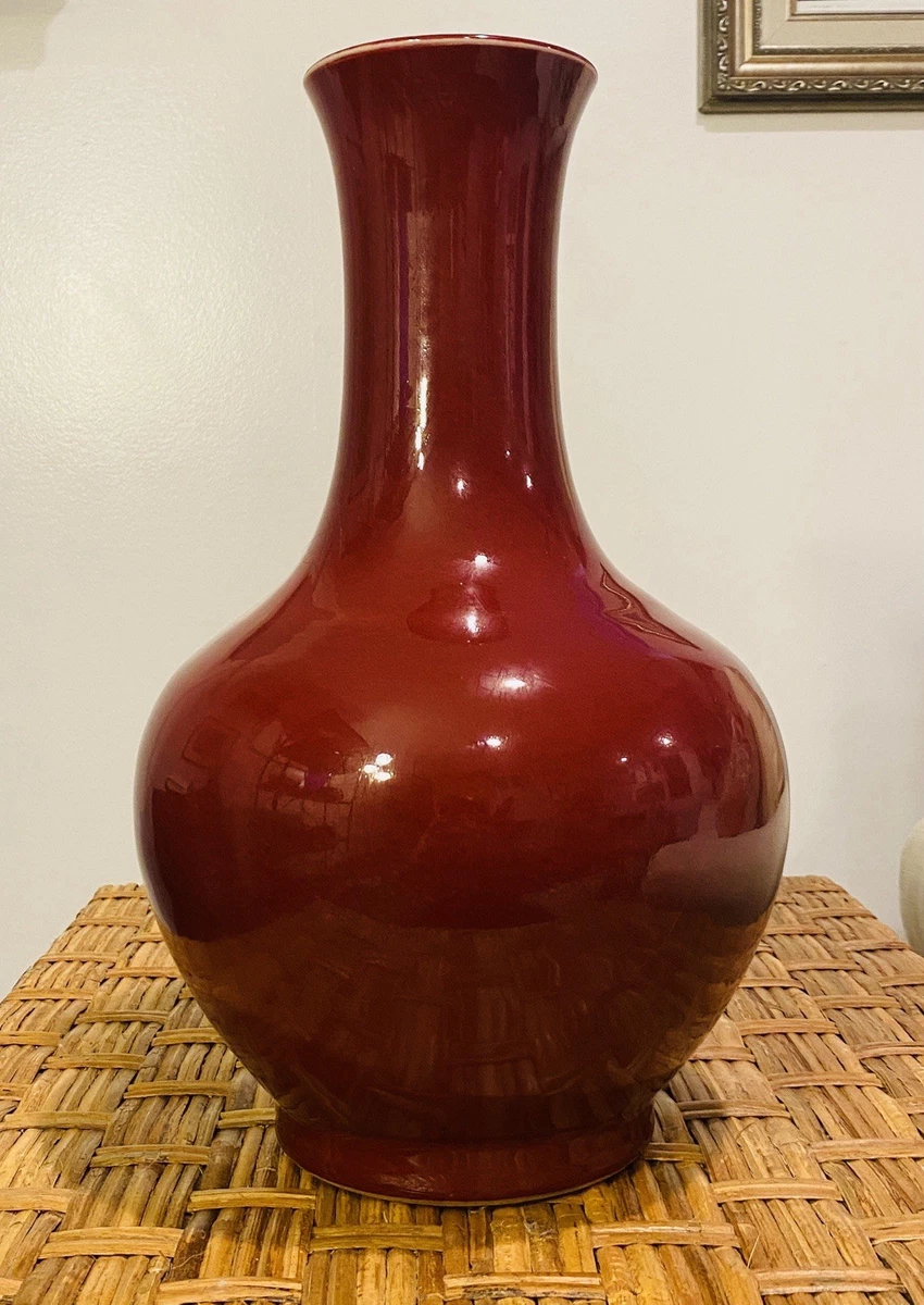 中国美術 清乾隆 紅釉直径瓶 紅釉長頸瓶 辰砂花瓶 中国美術 清乾隆 紅釉直径瓶 紅釉長頸瓶 辰砂花瓶 中国美術 清乾隆 紅