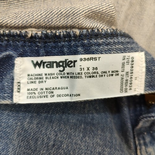 Neu mit Etikett Wrangler Cowboy-Schnitt Slim Fit Denim Herrenjeans 31 x 36 blau 936 - Bild 11 von 16