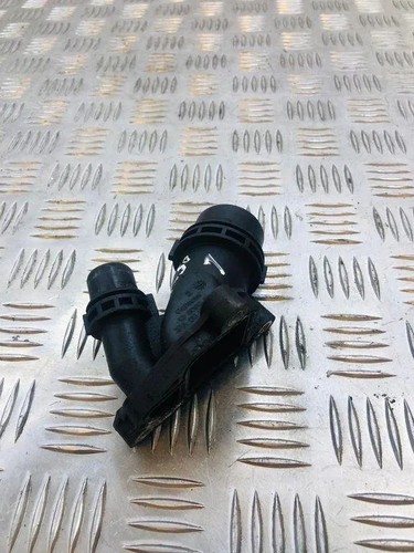 BMW 1 E81 Thermostatgehäuse 10808611 2.00 Diesel 2008 31815164