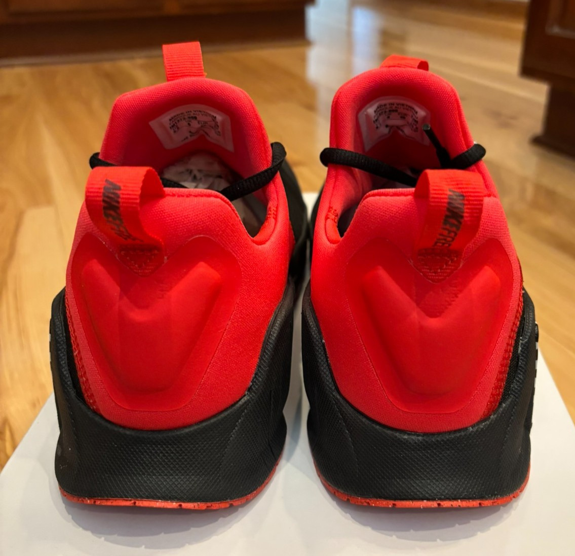 Nike By You Women's Free Metcon 6 Black Red White IM1373 900 Size 8.5 thumbnail 4