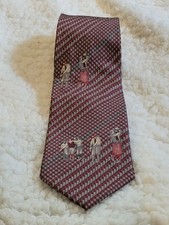 "417"BYVAN HEUSEN MEN'S TIE GOLFING THEME GOLFERS 58" X 4" MADE IN USA 100% SILK
