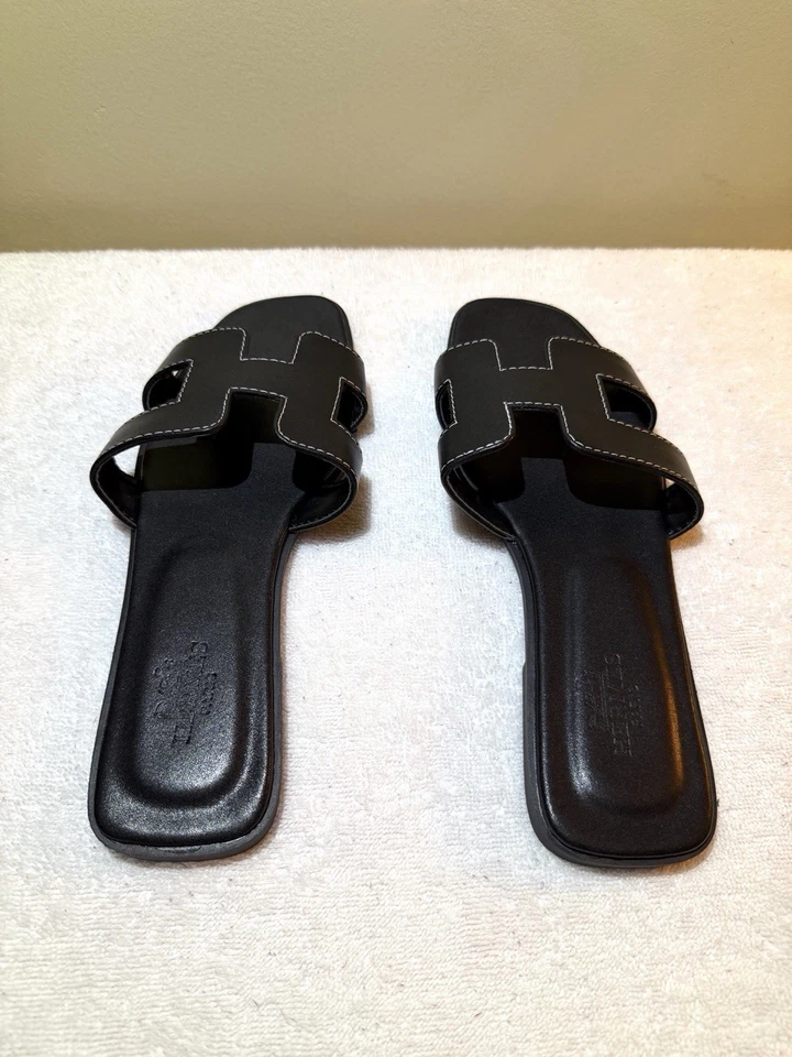 Sandalias Hermes Oran H de piel de becerro negra para mujer EU 37 US 6,5‐7 con bolsas antipolvo Foto 4 de 4