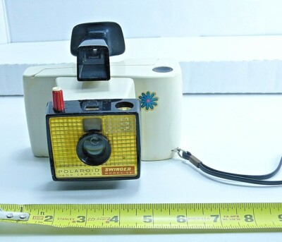Lot - A Pair of Vintage Polaroid Land Camera's, Including Swinger Model