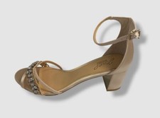 Jewel Badgley Mischka Women's Beige Giona Block Heel Evening Sandals Size 10