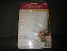 NEW Dimensions 2 Pillow Cases Stamped Embroidery Filigree Scroll 73202 CS12 