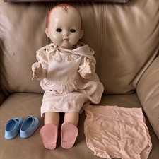 Pedigree 18 Inch 1950s Hard Plastic Doll (No Sound) (See Description)
