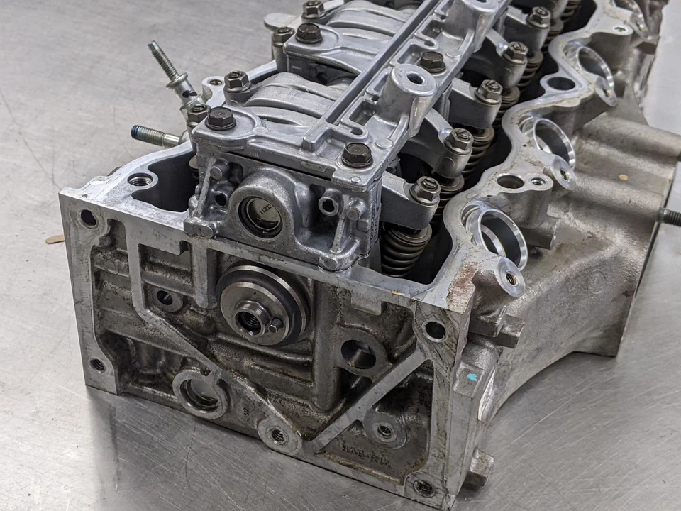 气缸盖适用于 16-22 本田 HR-V 1.8 12200R1AA00 FWD — 第 4/4 张图片