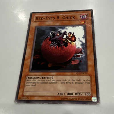 Konami Yu-Gi-Oh! TCG Red-Eyes B. Chick SD1-EN007 Starter Deck Yugi Holo