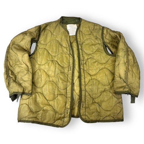 Vintage US Military M-65 Field Jacket Liner Nylon Cold Weather Coat Liner Size M