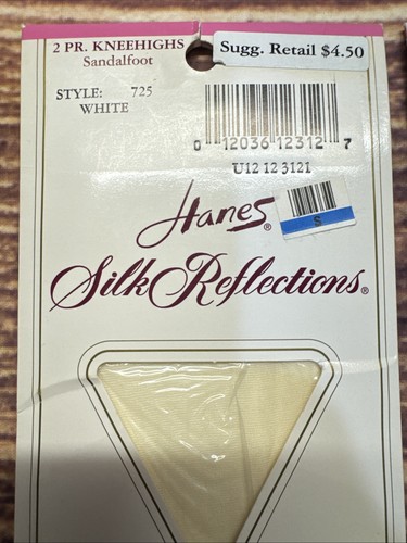 (2) Hanes Knee Highs Reinforced Toe White Black Silk Reflections Style 725 NWT - Picture 2 of 6