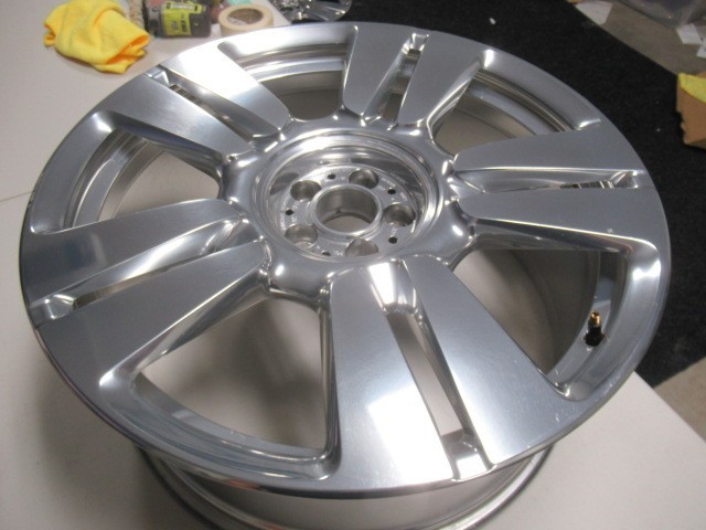 ONE ROLLS ROYCE CULLINAN OEM FACTORY REAR POLISHED 22" WHEEL RIM 22X9.5 6884711