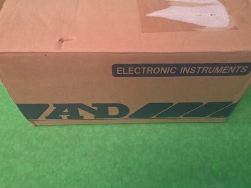 A & D HC-15Ki Counting Scale 15 kg/ 30 LB AC-Apapter, Manual OPEN BOX