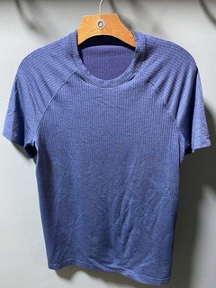 Lululemon Men’s Size Small Midnight Blue Metal Vent Tech Short Sleeve Shirt