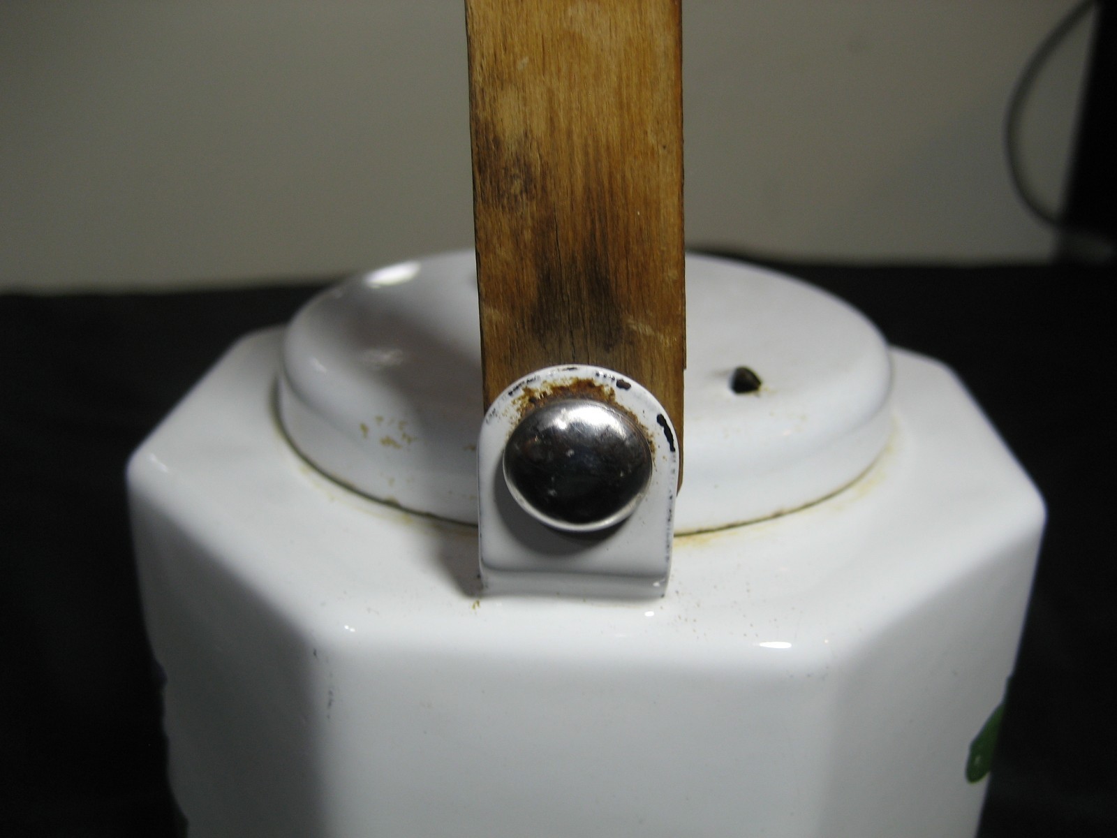 1979 M KAMENSTEIN AFRICAN VIOLET SAINTPAULIA IONATHA ENAMELWARE TEA POT KETTLE