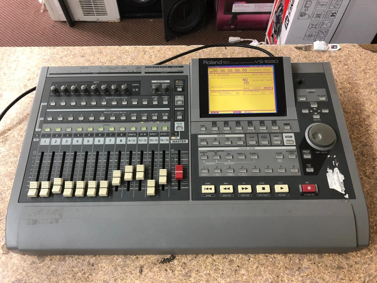 Roland VS-1680 - Digital Studio Workstation