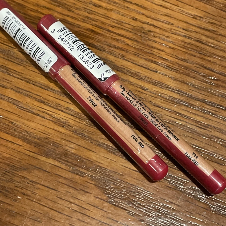 2 - Make up Forever Artist color pencil FULL RED .02 oz - Image 2 of 4