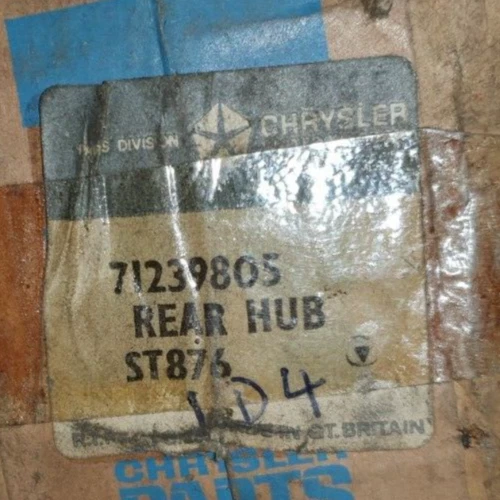 HILLMAN COMMER, TALBOT, CHRYSLER UK 4 TACOS BUJE TRASERO O/E 71239805 NOS Foto 4 de 4