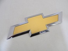 2015 2016 2017 2018 2019 Chevrolet Silverado Colorado Rear Tailgate Emblem Oem 2015 2016 2017 2018 2019 Chevrolet Silverado Colorado Rear Tailgate Emblem Oem