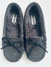 Minnetonka Women's Size 9M Slippers Gray Comfort Moccasin Style Suede VGUC