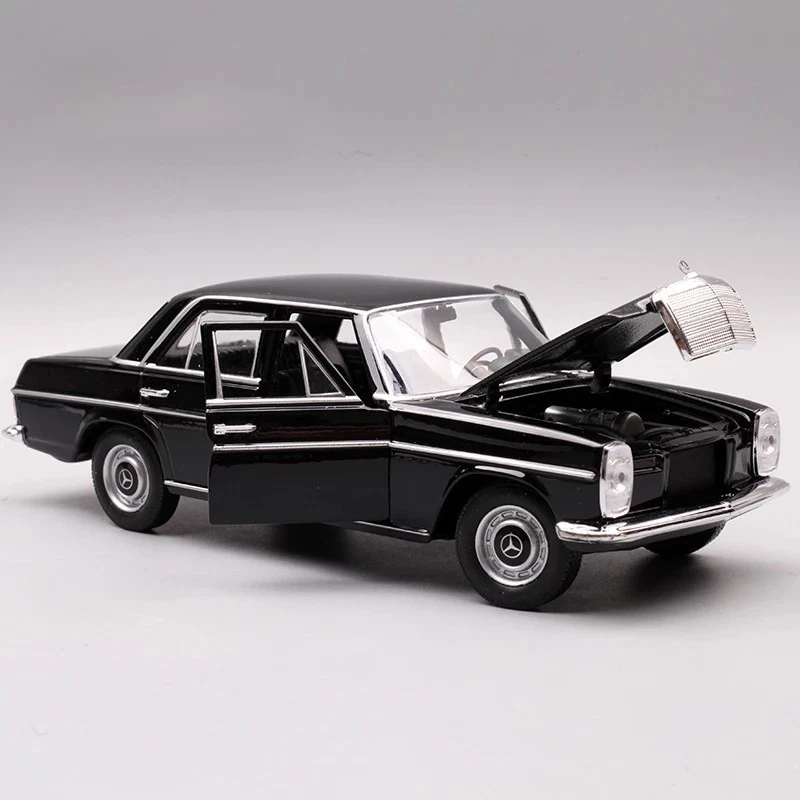 1:24 Scale Model for Mercedes Benz 220 S 1964 Classic Car Diecast Alloy Toy Gift - Image 3 of 4