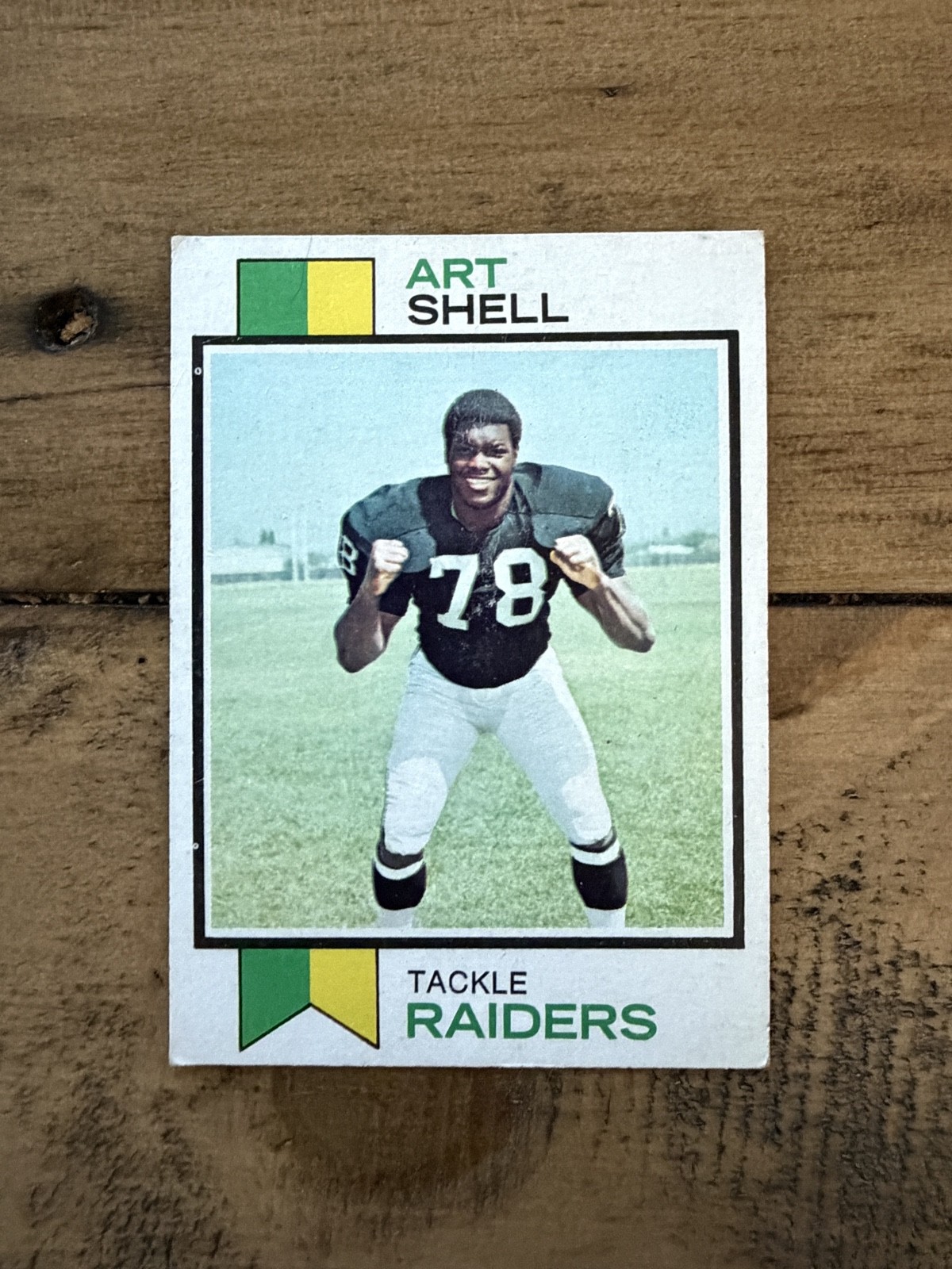 1973 Topps - Art Shell #77 (RC) Rookie Card Oakland Raiders Vintage NFL Card EX