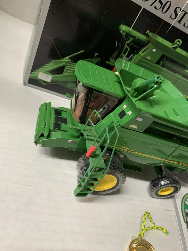 1/32 Ertl John Deere Model 9750 STS Combine W/ Duals, Precision Series #3 - Image 3 of 4