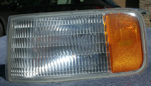 1992-1997 Cadillac Seville LEFT Drivers' Corner Side Marker Lens OEM Good