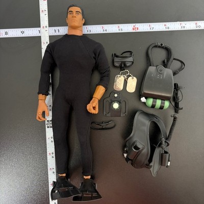 Hasbro G.I. Joe 2001 Navy SEAL Scuba Diver 12'' Black Wetsuit Accessories