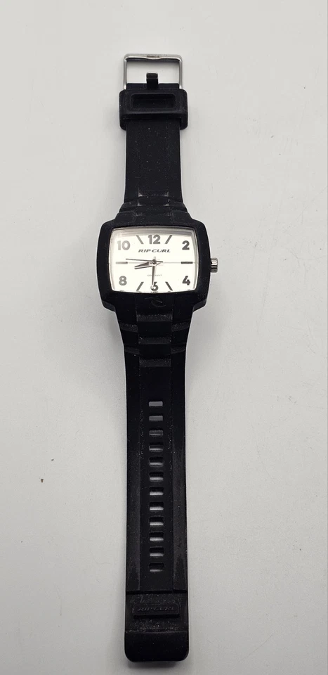 Rip Curl A2630 Tour Classic Surf Watch - Black & White Working Condition - Image 2 of 3