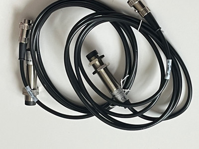 2x Bernstein Induktiver Näherungssensor 10-60V DC IP67 NEU WEKO OEM Ersatz