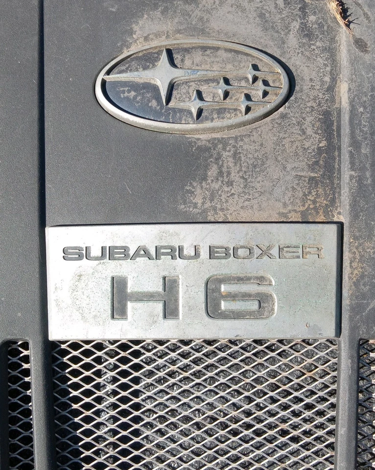 Cubierta del motor Subaru Legacy Outback 2005 a 2009 3,0 L H6 A9535 R GD Foto 2 de 4