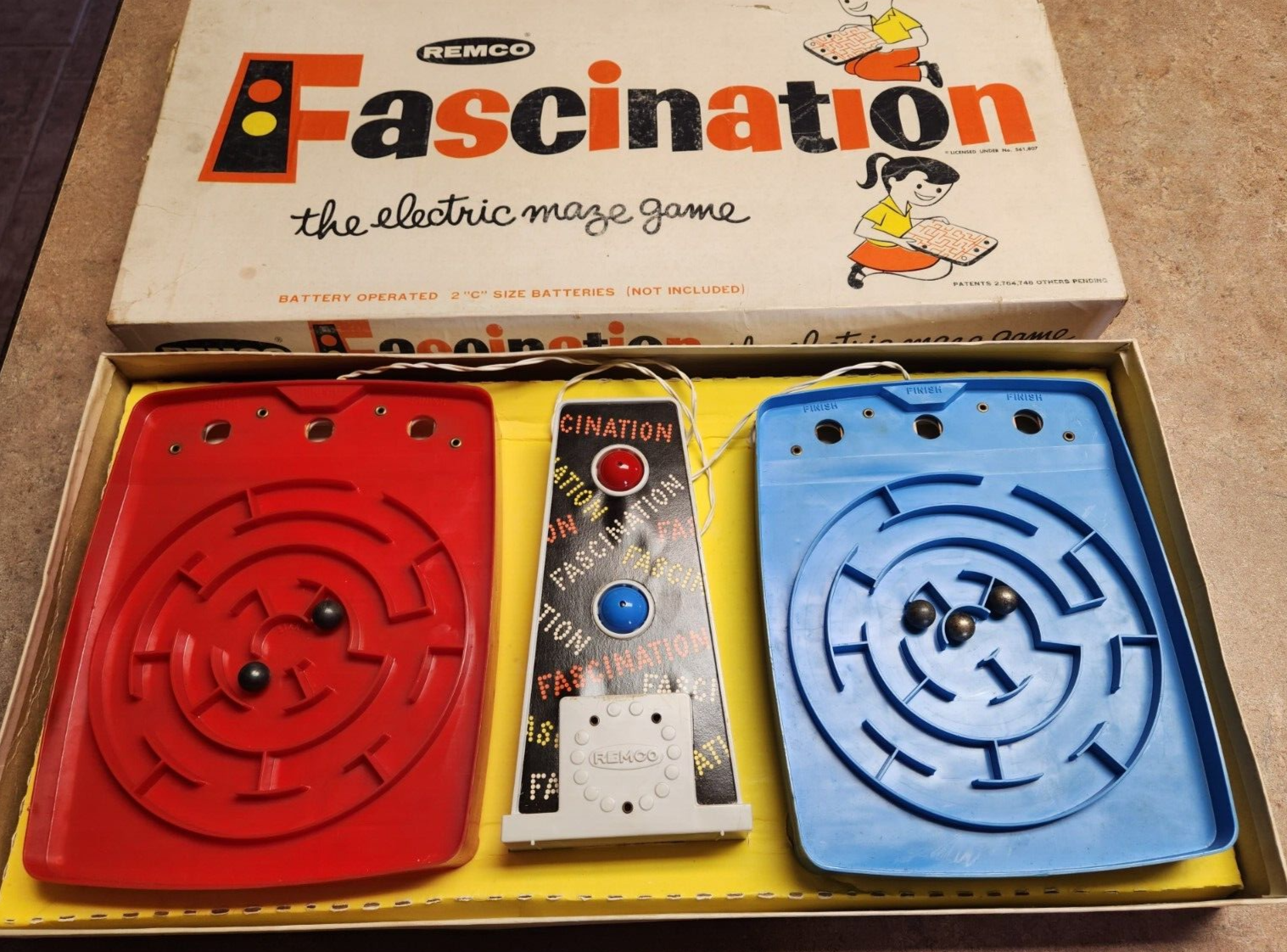 VTG 1961 Fascination Electronic Maze Game Remco Fun Puzzle Toy Electric