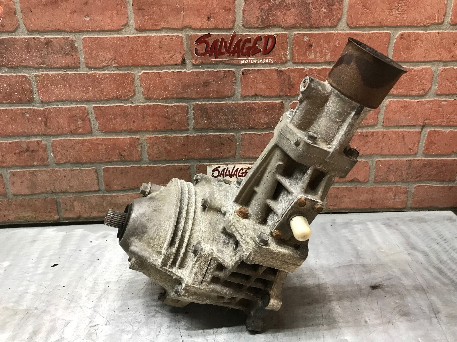 0306 MITSUBISHI LANCER EVOLUTION 8 OEM NON ACD TRANSFER CASE TCASE